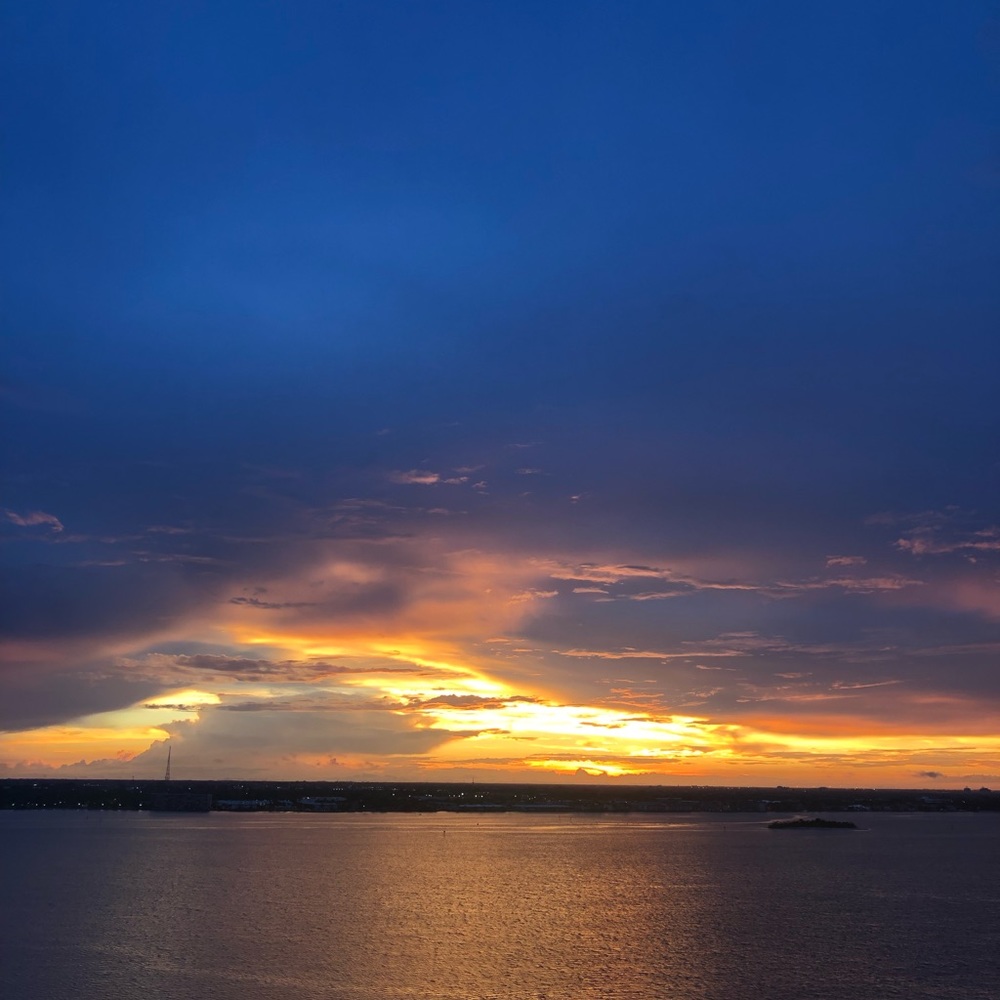 Meet your Posher, Victoria